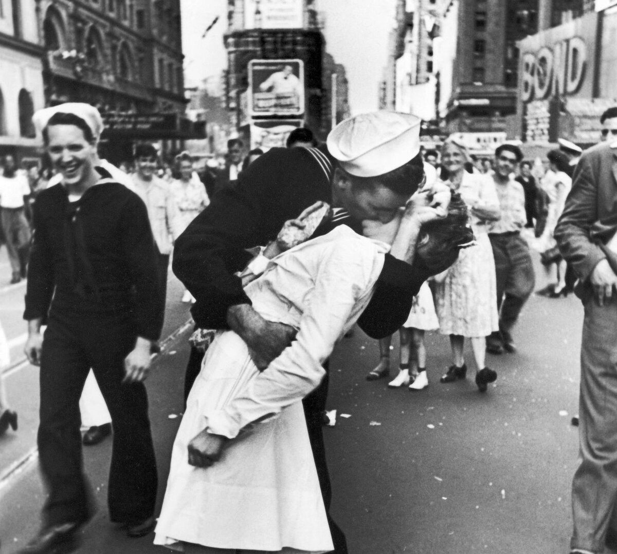 Поцелуй на Таймс-сквер