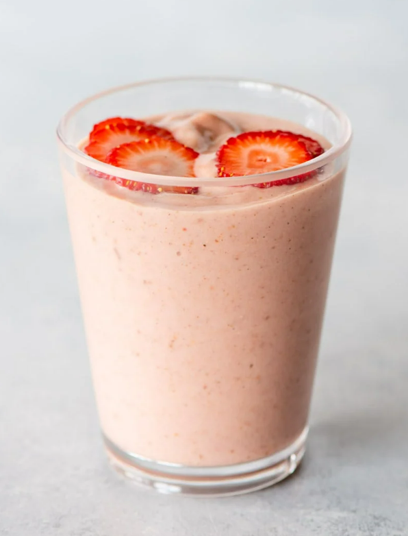 Смузи "Клубничный пирог"