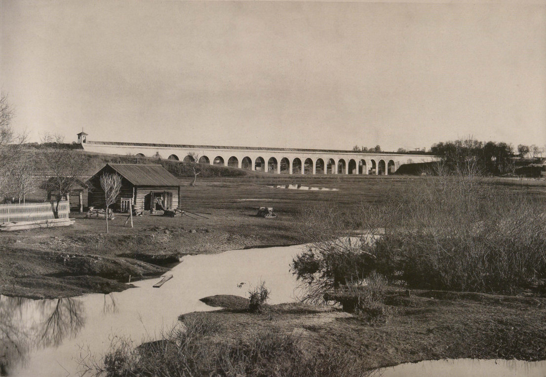 Ростокинский акведук в 1890-е годы.