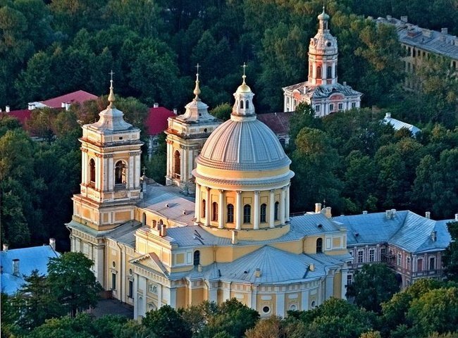      Троицкий собор
