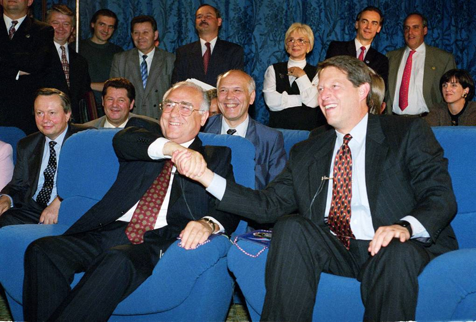 Председатель правительства России Виктор Черномырдин и вице-президент США Альберт Гор в Москве, 29 июня 1995 года. Фото: vpk.name