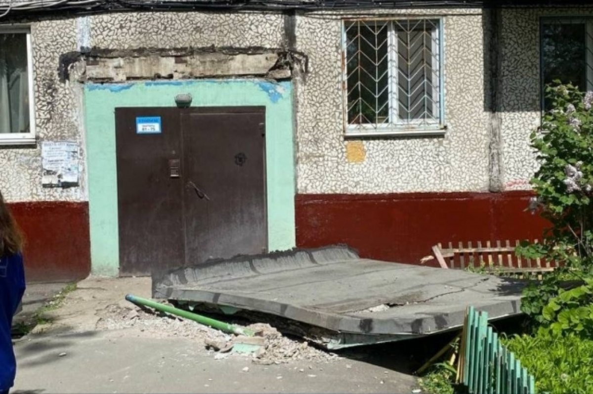    Чудом никого не убил: серьезное обрушение во Владивостоке