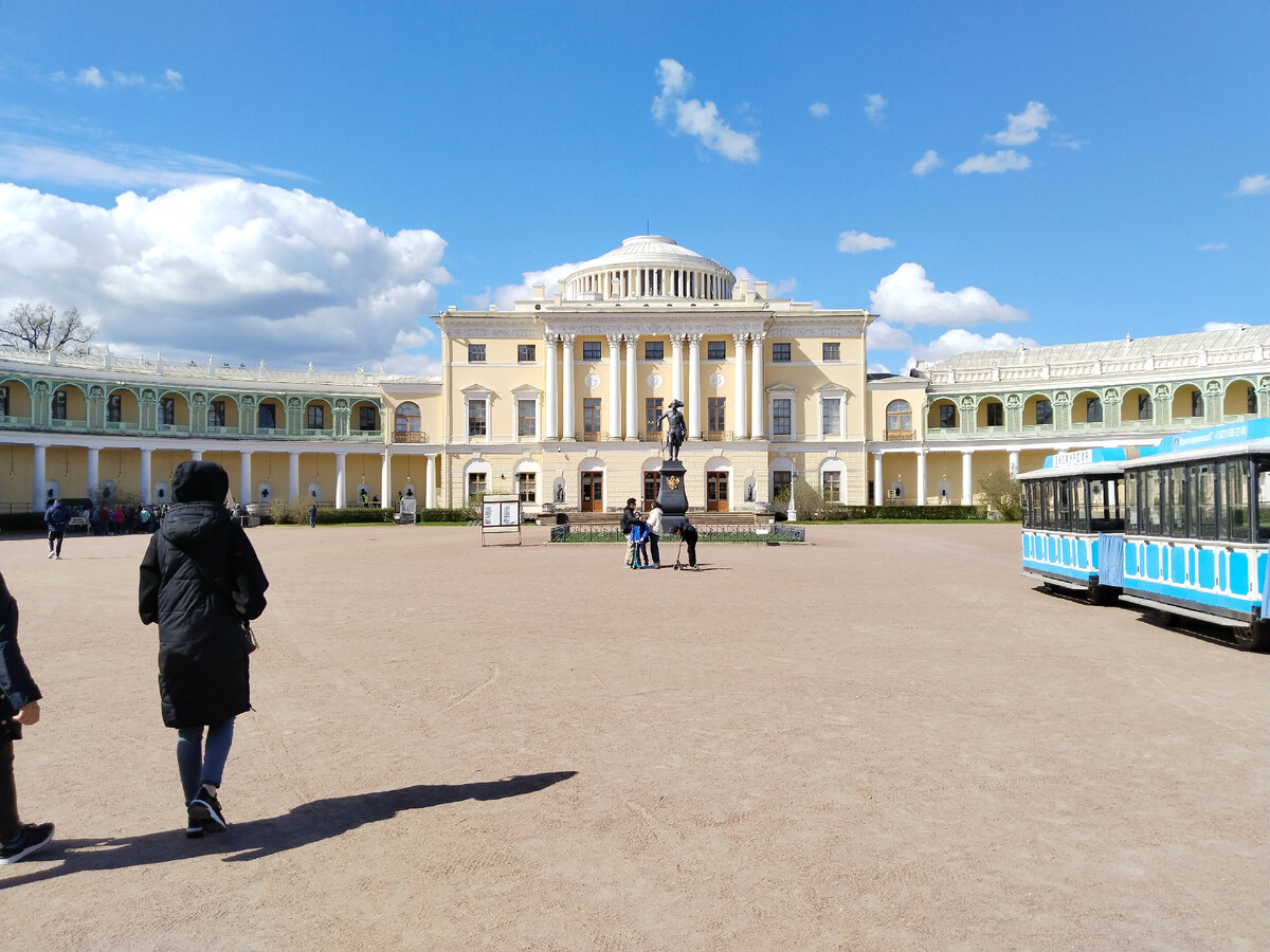 Павловский Дворец снаружи🔥