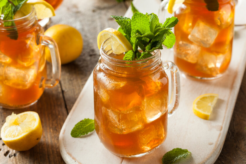 Здоровые и освежающие летние напитки для похудения: чайный гриб, морс и не только