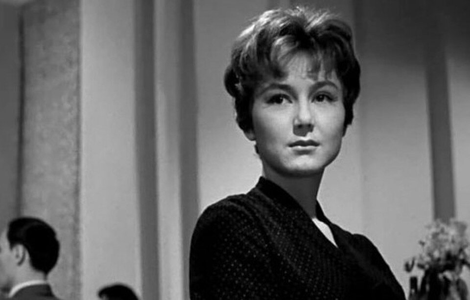    Татьяна Лаврова в фильме "Девять дней одного года".