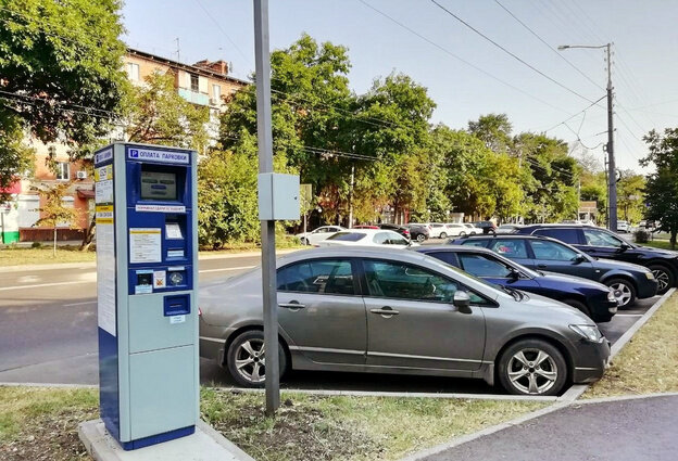    Кировские автомобилисты прокомментировали создание платных парковок в городе