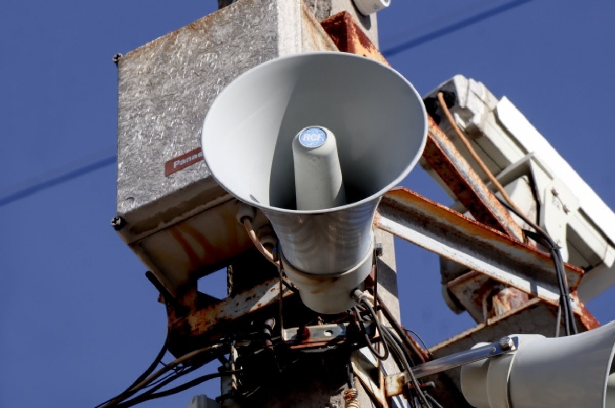    В пяти областях Украины произошли взрывы