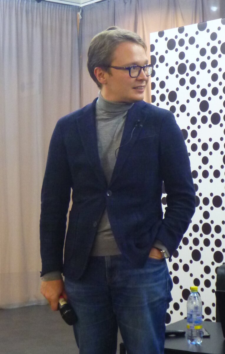 Иноагент Кирилл Мартынов читает лекцию в Ельцин Центре, 2020 г. / Общедоступное фото