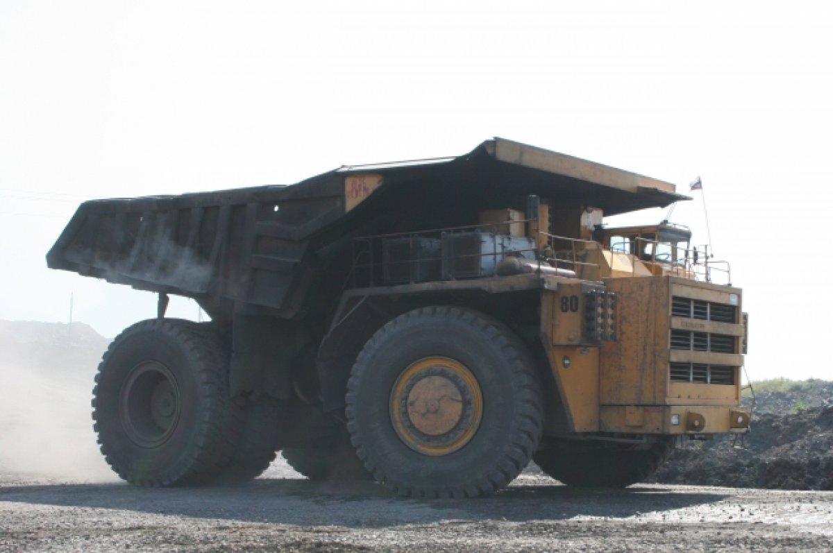    Водитель самосвала погиб при разгрузке щебня в Сатке