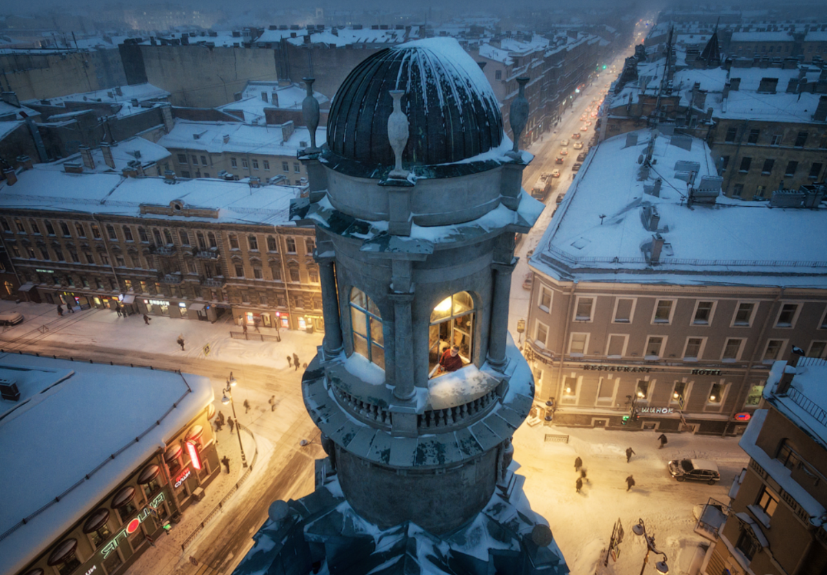 Необычные места петербурга зимой. Сашня на пяти углах рубинштейна. Дворцовая площадь зимний дворец. Гордеев эдуард исаакиевская площадь. Башенка на пяти углах в санкт-петербурге.