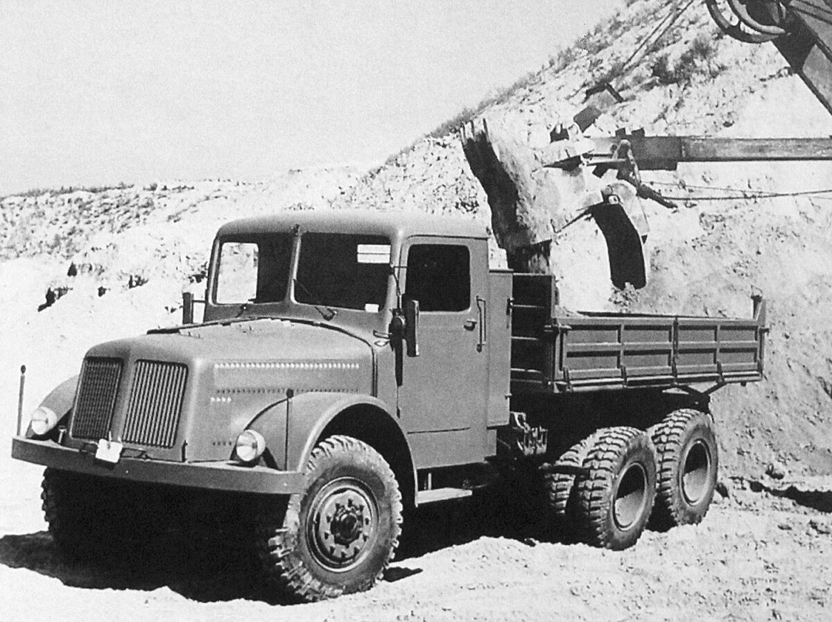 Tatra 111 долго и успешно работала в СССР с конца 1940‑х.