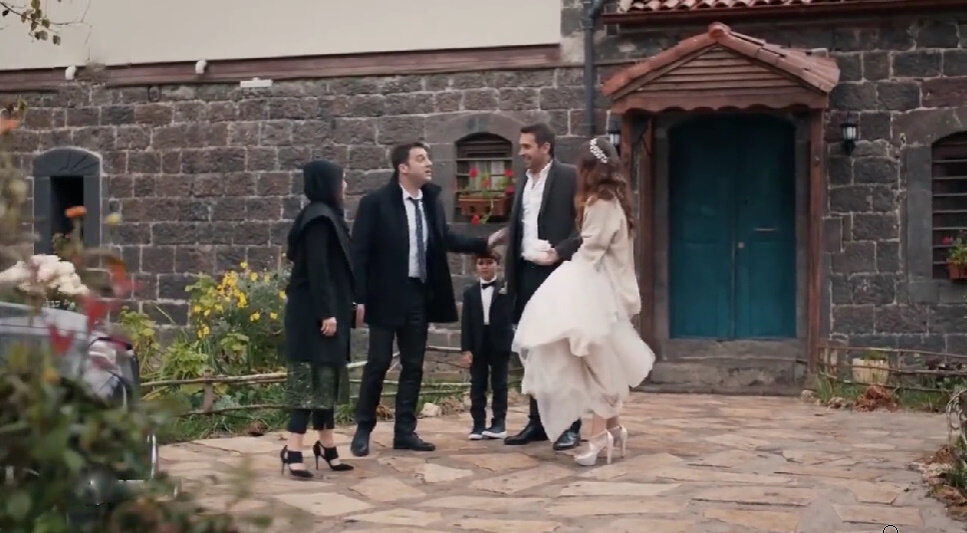 эсма из сериала истерзанная. истерзанная турку. истерзанная 170 серия. турецкий сериал истерзанные 1 серия. истерзанная турку.