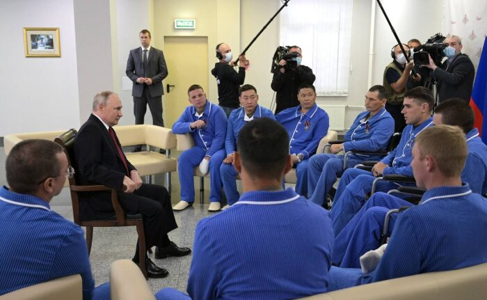 Фото: сайт президента России. Владимир Путин встретился с героями из Бурятии 