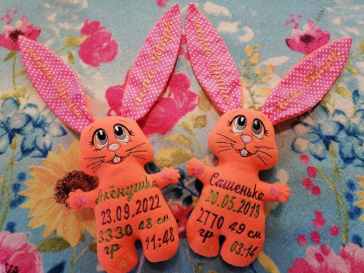 Вот таких зайчат заказывают чаще всего на рождение деток