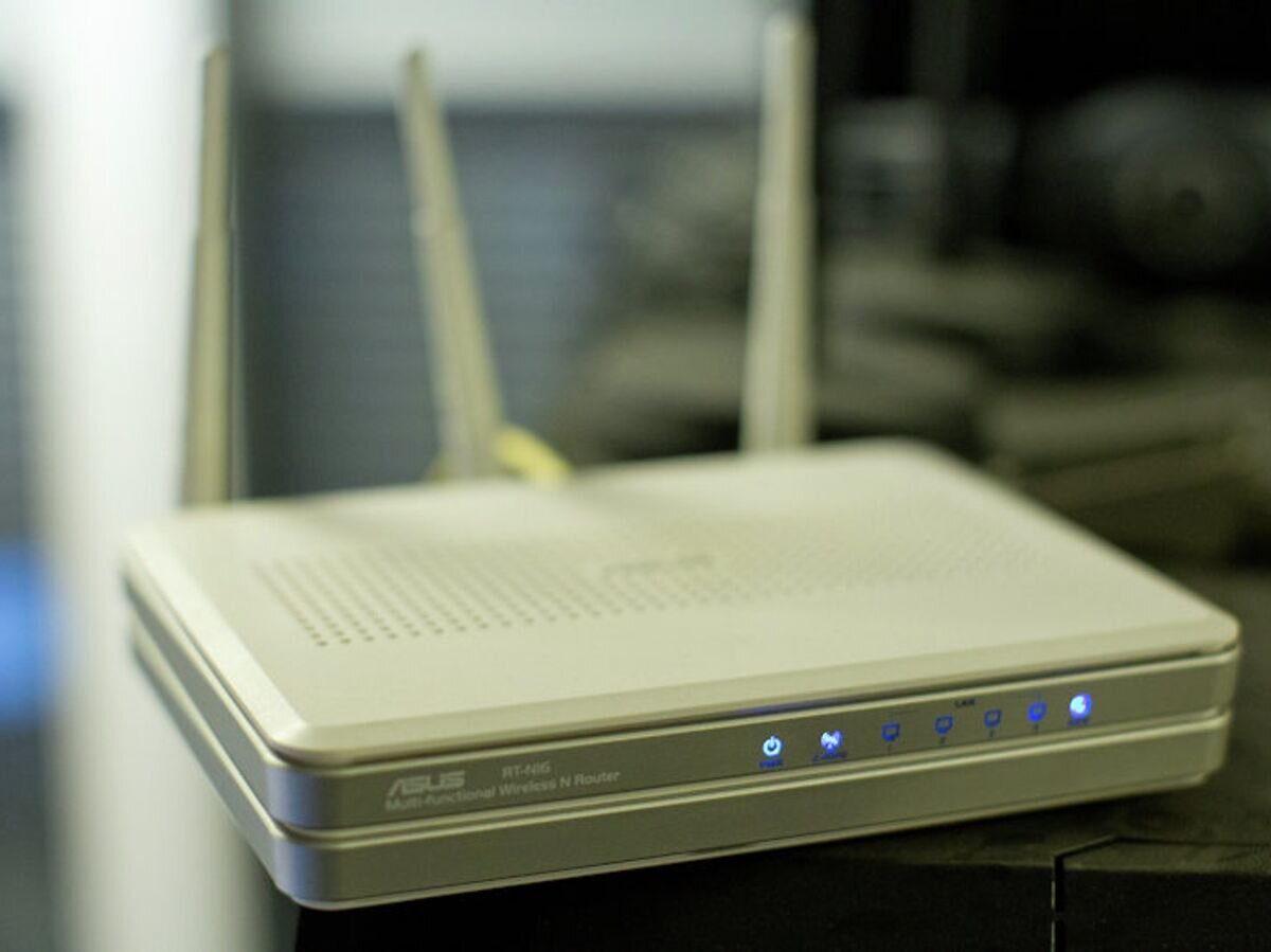 Эксперт объяснил, почему старый Wi-Fi-роутер не стоит выбрасывать ...