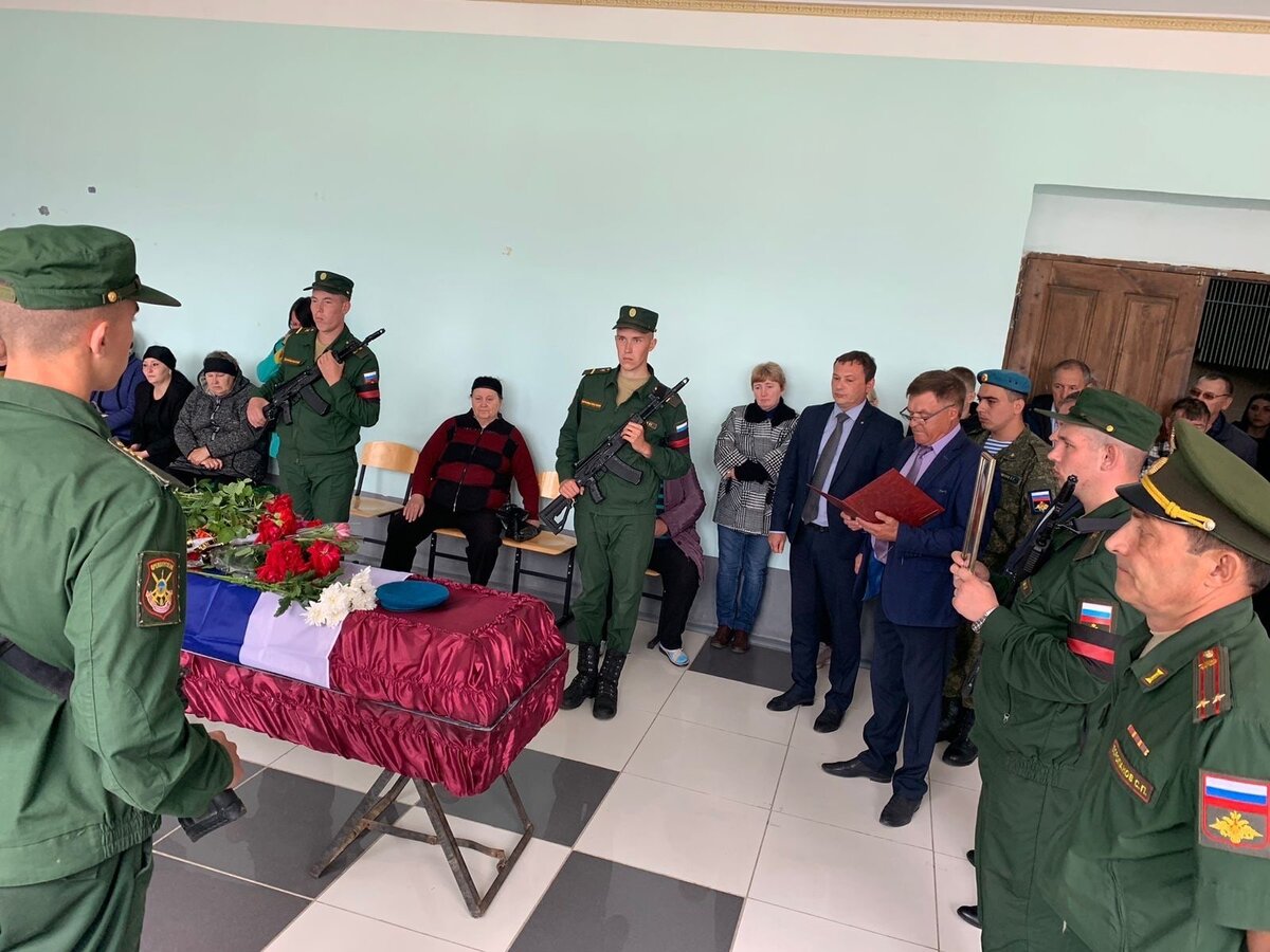 В Оренбургской области простились с погибшим на Украине бойцом Новости Orenday.r