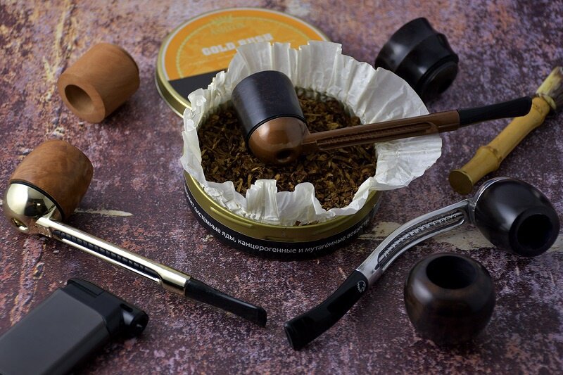 Начать курить трубку?