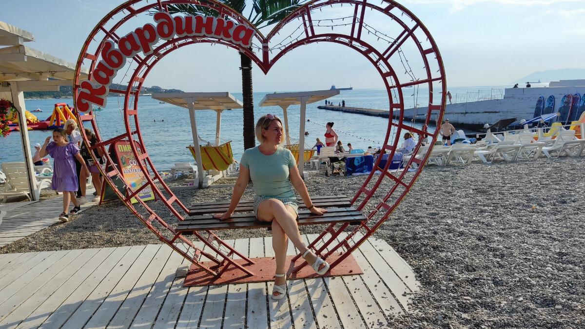 пляж кабардинка 2023. море в кабардинке сейчас. кабардинка сейчас 2023. кабардинка набережная 2023.