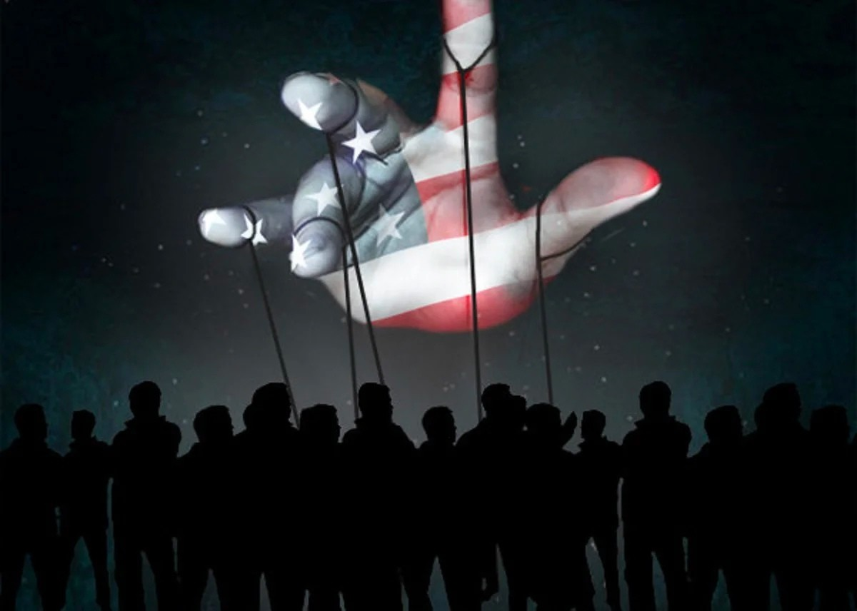 Рука Запада