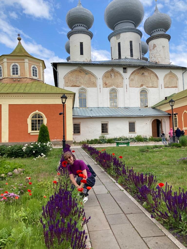 Тихвинский женский монастырь