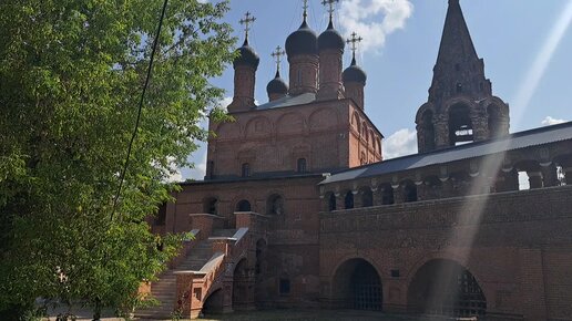 Подворье Патриарха в Москве. Крутицкое подворье