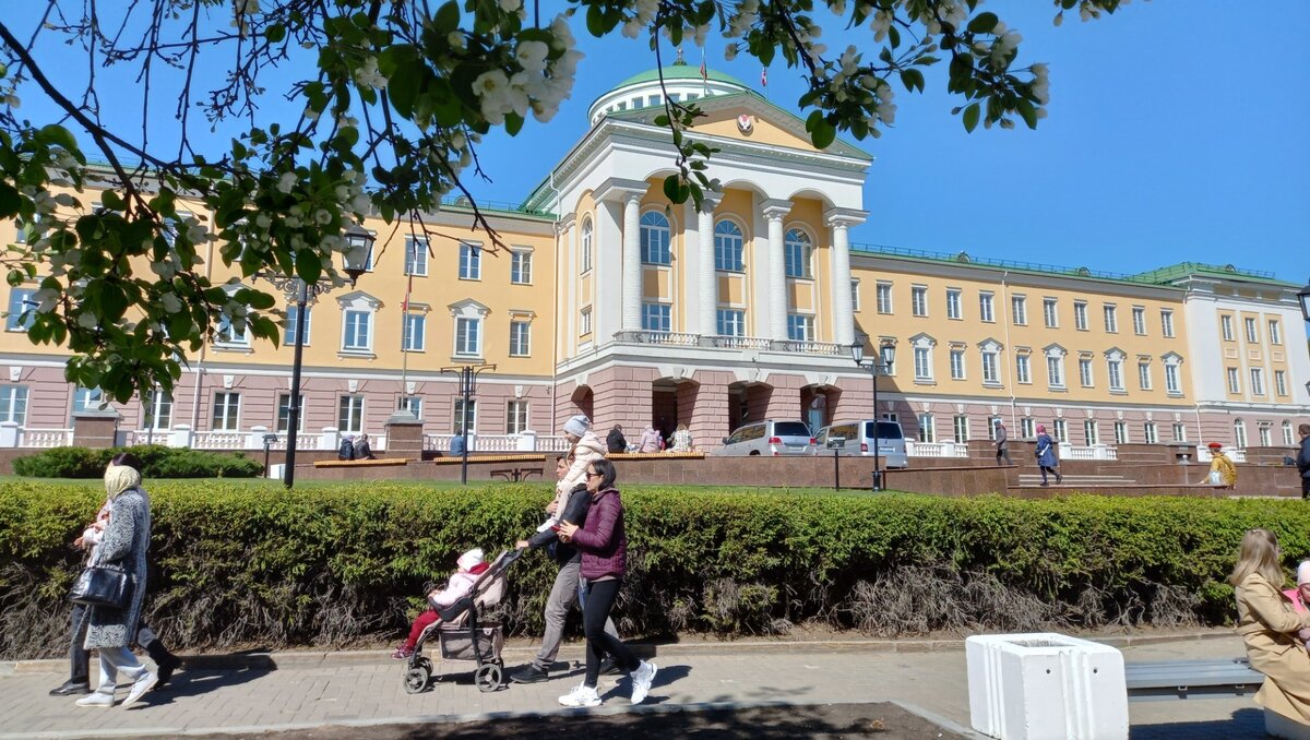 Ижевские места. Телеканал Ижевск. Дом Бречалова в Ижевске фото.