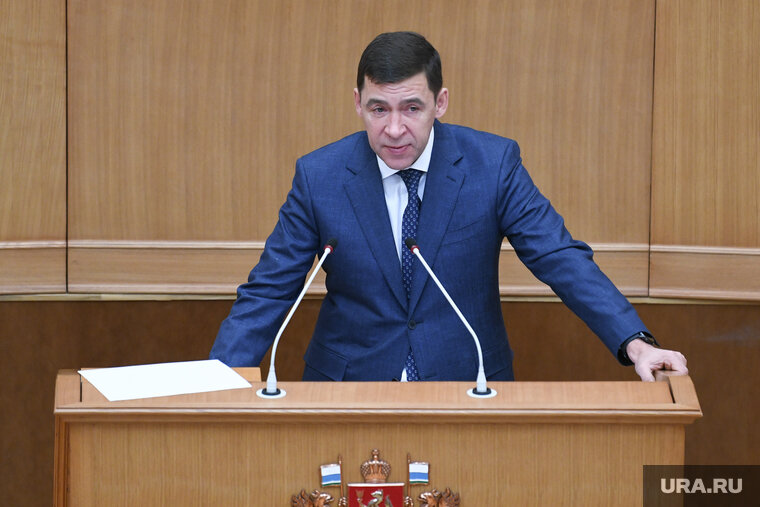    Евгений Куйвашев поручил предоставить временное жилье пострадавшим в пожаре в селе Бызово