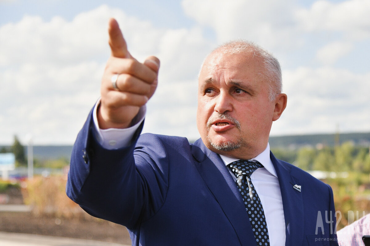 Глава ответить. Сергей Евгеньевич Цивилёв. Губернатор Кузбасс. Кузбасс Цивилев. Губернатор Кузбасса Сергей. Сергей Цивилев портрет