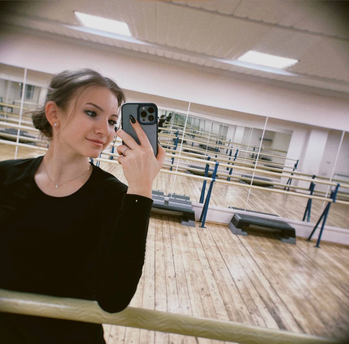 Дарья Усачева в Хрустальном. Фото из открытых источников.