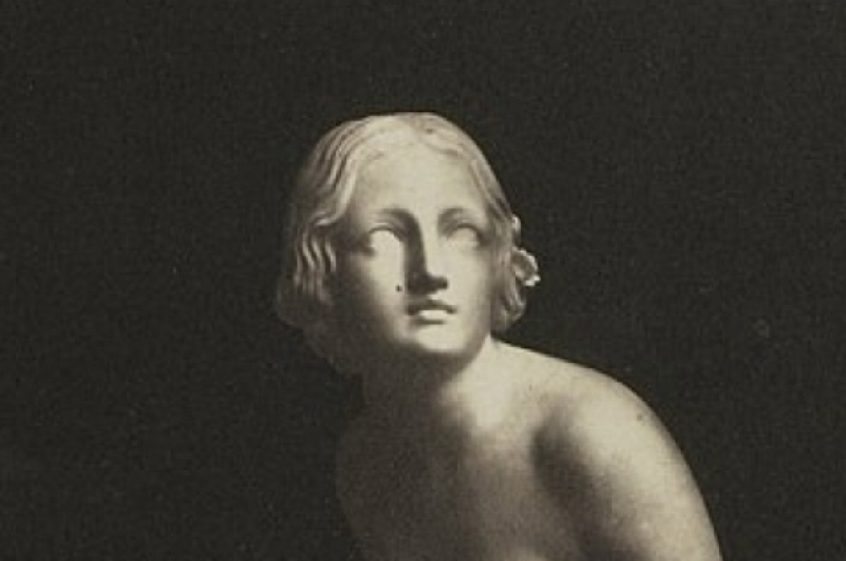    В Великобритании испортили уникальную статую водяной нимфы Сабрины