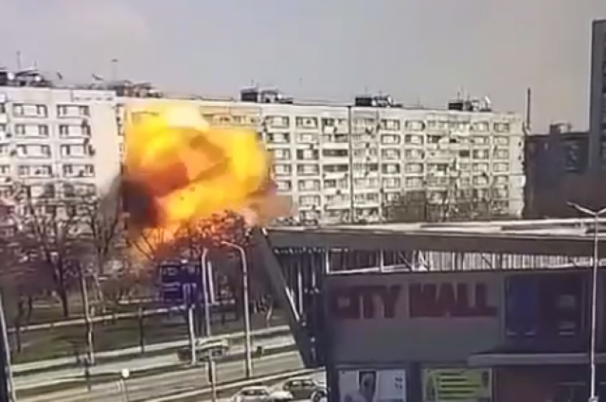    Рогов: в городе Запорожье прозвучало до восьми взрывов