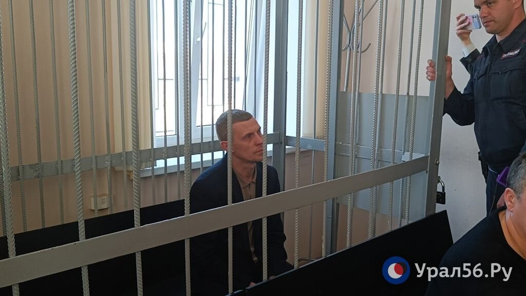    Сегодня будет избрана мера пресечения начальнику УЖКХ Оренбурга. Его обвиняют в халатности по делу ребенка, которого растерзали собаки