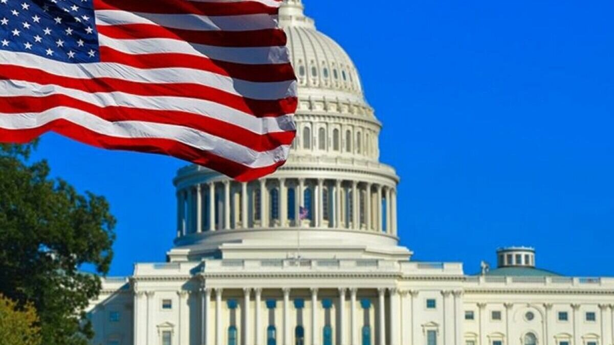     В США законодатели от Республиканской партии призвали президента Джо Байдена прекратить «безудержную финансовую и военную помощь» Украине.