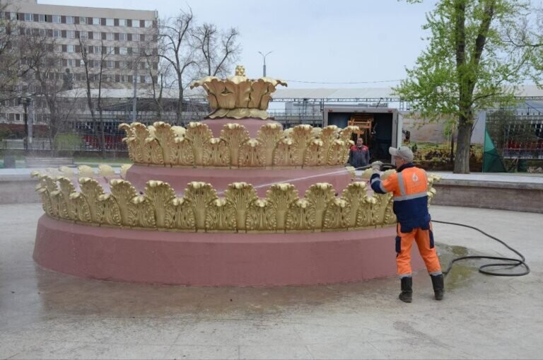    В Оренбурге фонтаны готовят к запуску Кристина Просвиркина