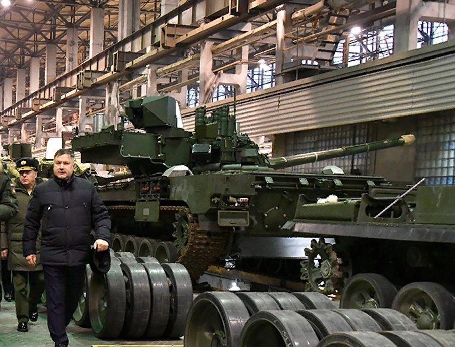 Мир танков сборочный цех су. Танк 14 Армата. Т-14 Армата 2022. T14 танк Armata. Т 14 Армата модификации.