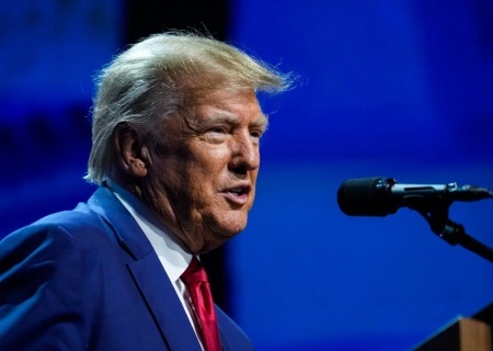    Трамп обещает не допустить Великой депрессии, в которую США стремительно погружает Байден