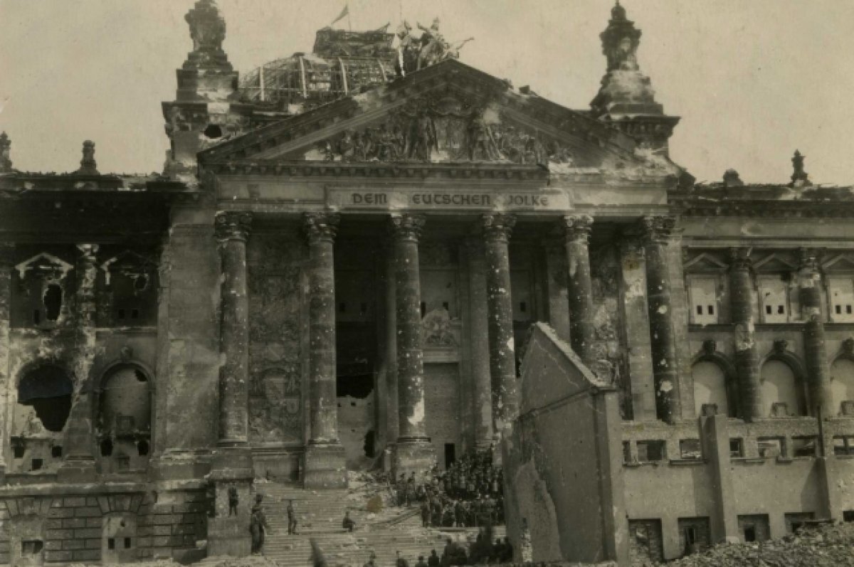    На здании германского парламента можно найти не одну запись, начертанную рукой пензенцев.