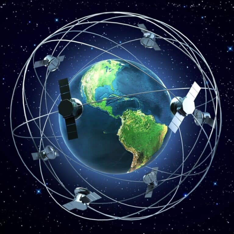 Орбита — это геометрическая линия в пространстве, которую чертит центр масс тела, свободно летящего в центральном поле тяготения.