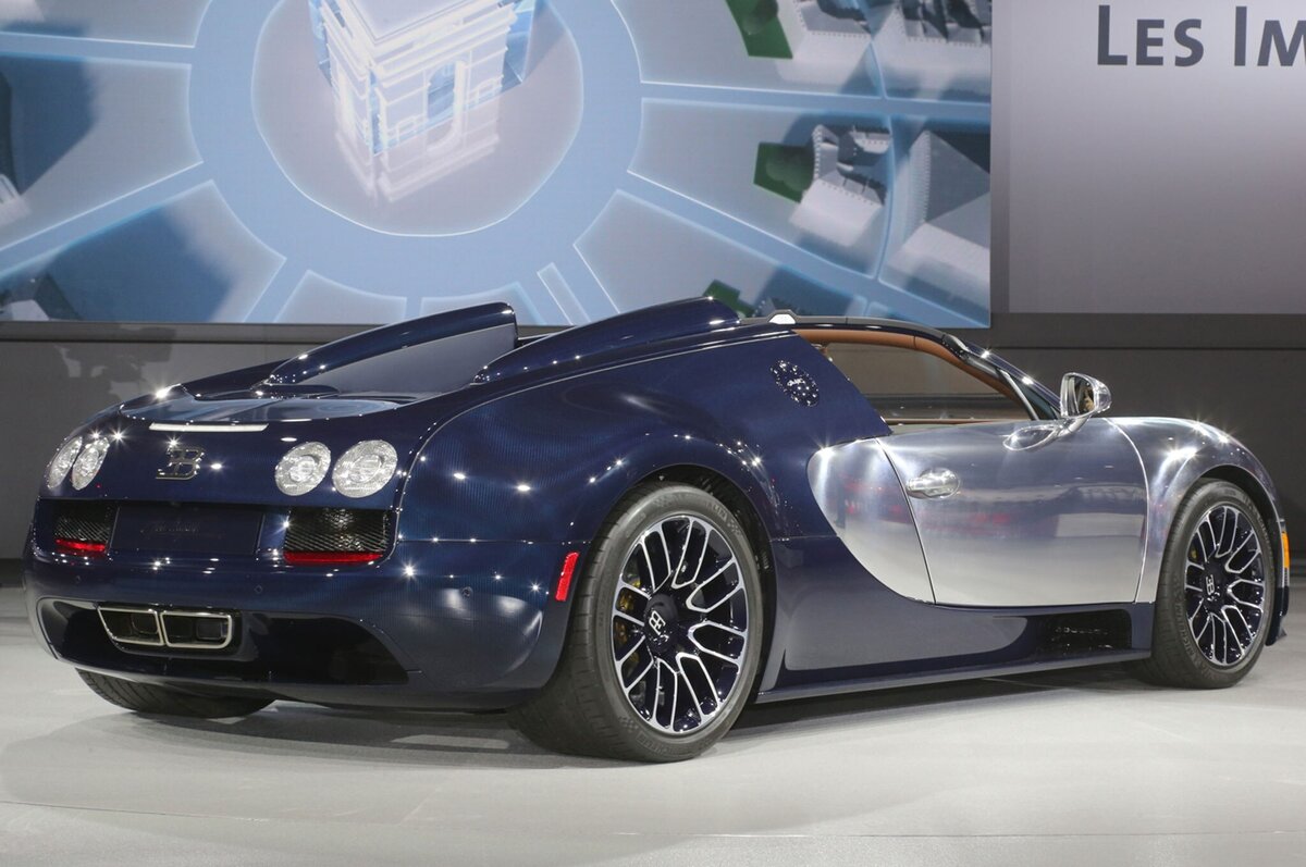 Bugatti Veyron 2002