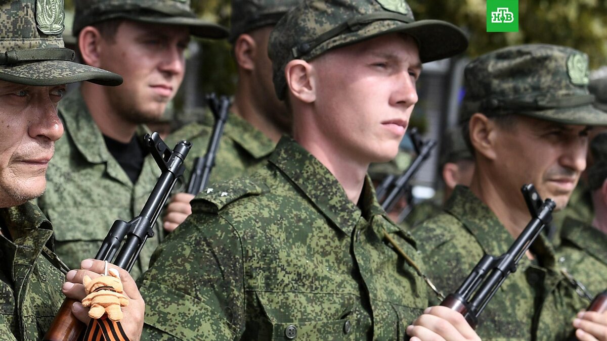 Воинские части полки формировавшиеся в россии 17 века из служивых охочих вольных людей иностранцев
