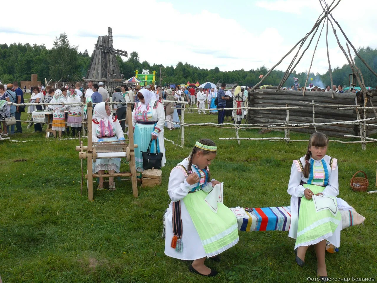 марийцы национальный костюм. венгры это финно-угорский народ. танцы марийцев. марийцы черемисы. марий эл марийцы горные.
