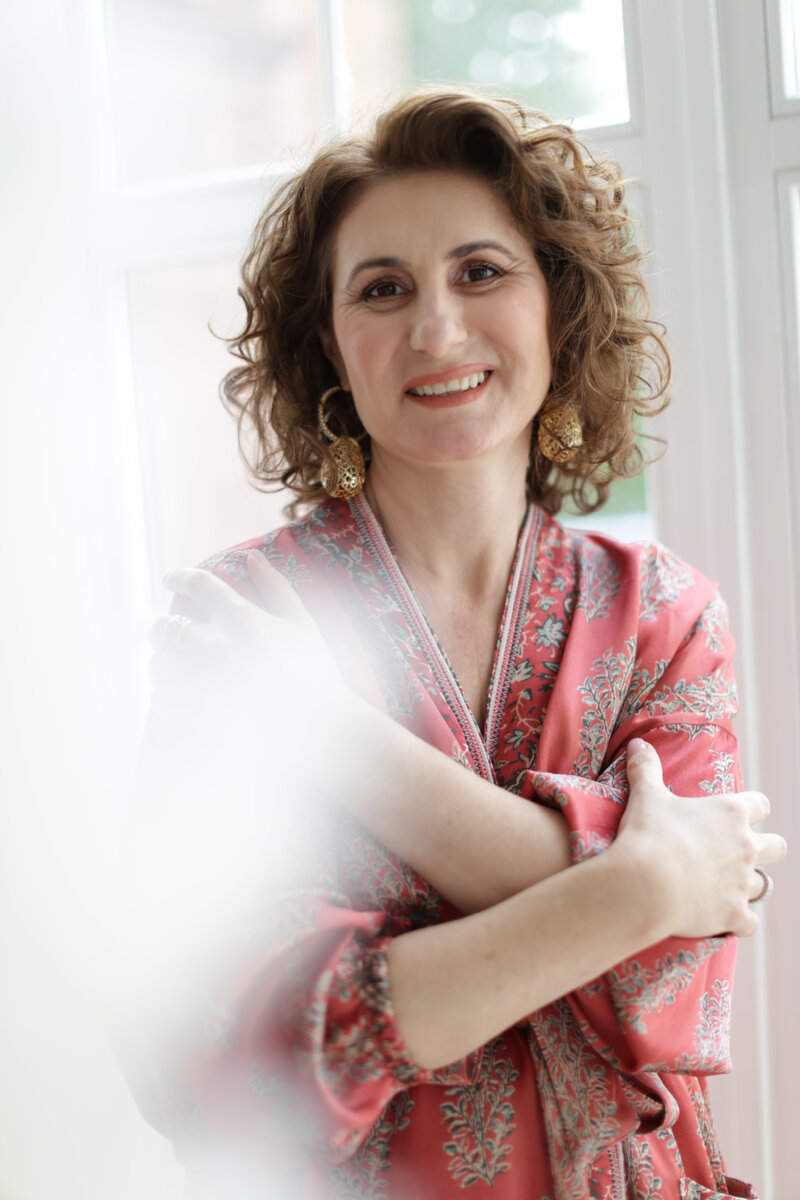 Хестанова Тамара Зауровна-врач-рефлексотерапевт со стажем 25 лет в лечении иглами