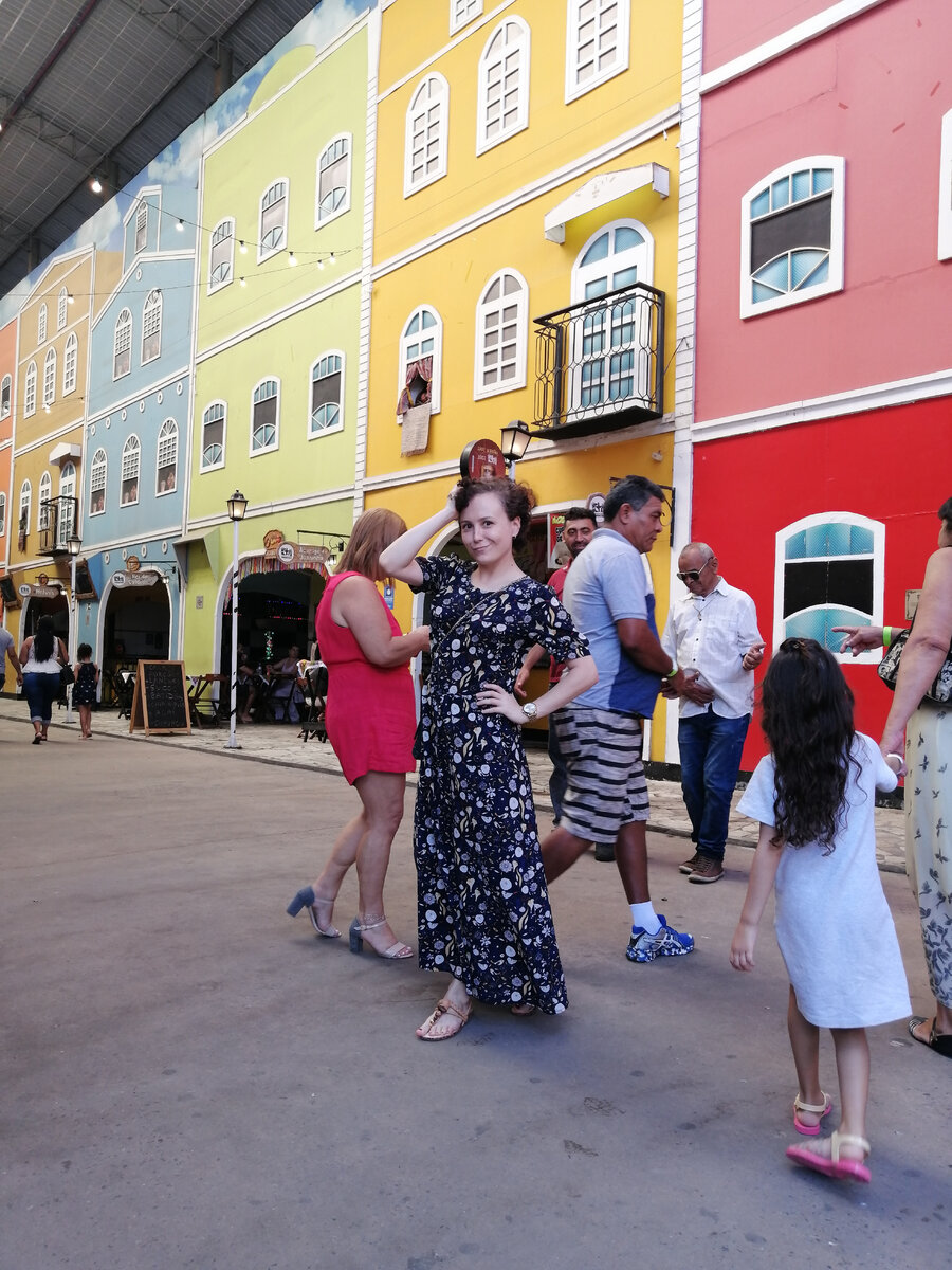 Я на севере Бразилии. Дома у них в таком стиле. 