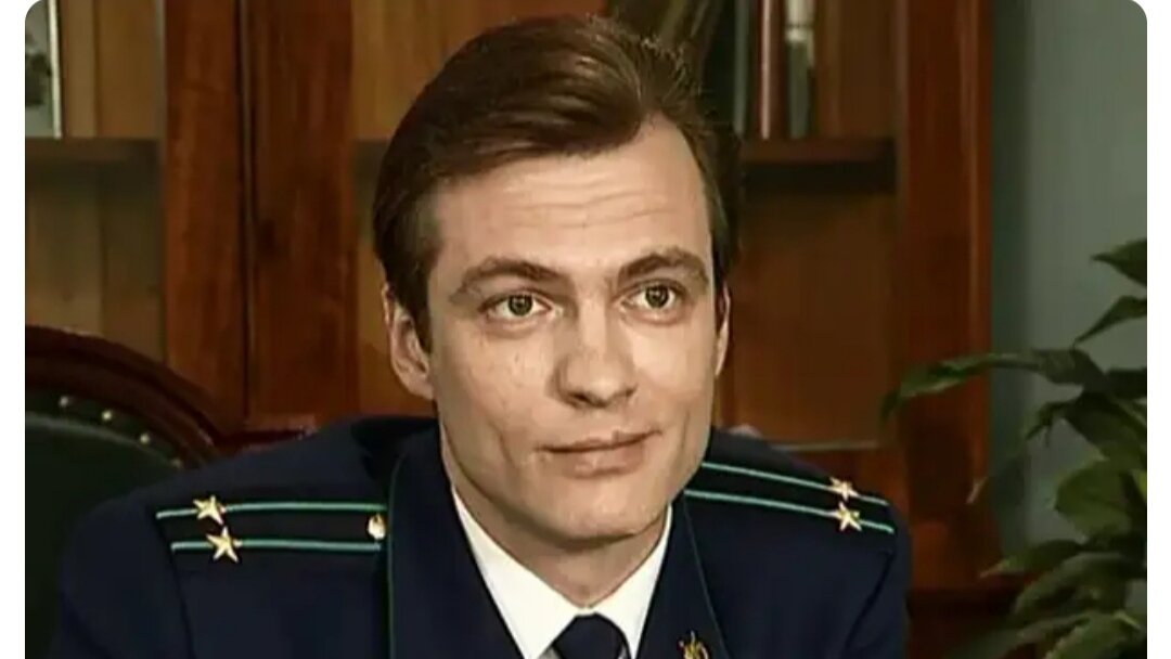 Российский актер играющий полицейского. Актер который играет следователя. Актер который играет следователя. Бугров тайны следствия. Горчаков тайны следствия.