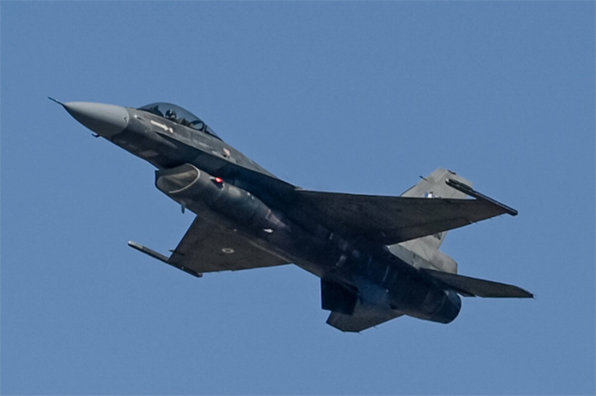    «Соколы» не прилетели. Кто поставит Украине F-16 и кто сядет за штурвал