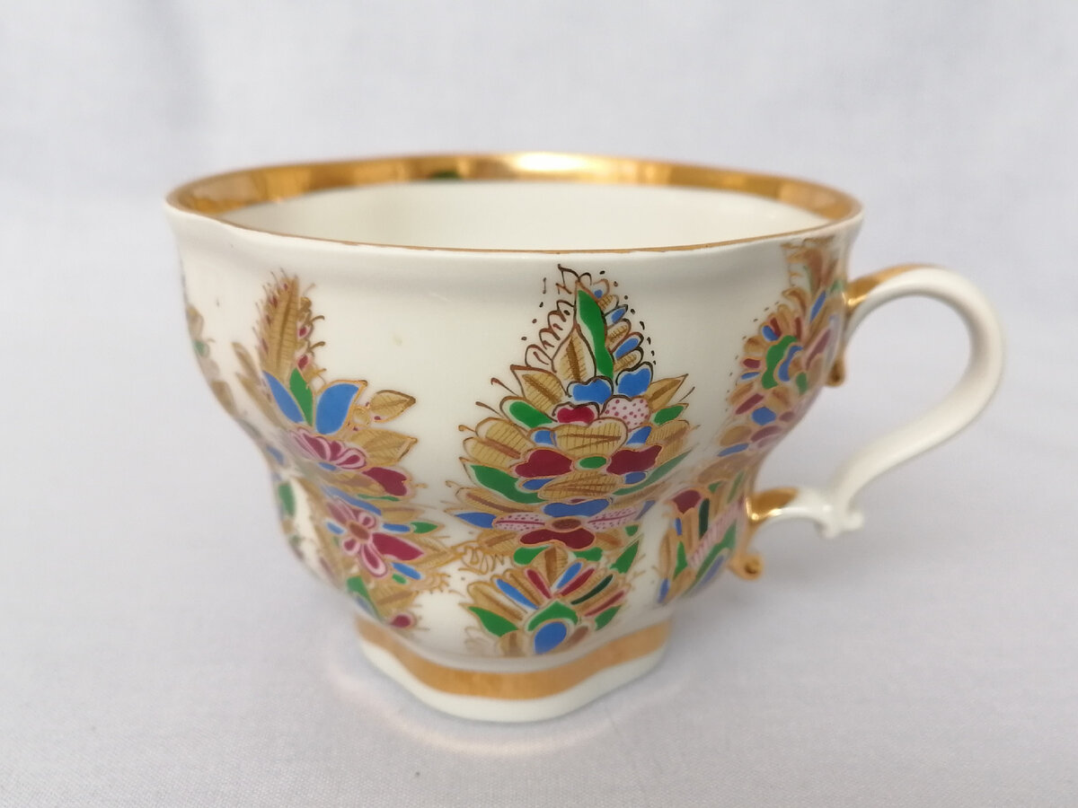 ЛФЗ. Деколь. Фантастические цветы. Автор- Воробьевский