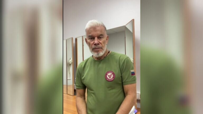    Олег Газманов передал слова благодарности и поддержки оренбургским бойцам из «Барс-13» Белов Михаил Александрович