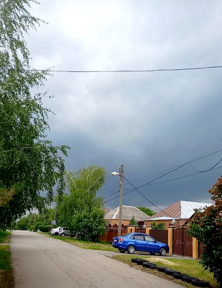 Гроза собирается с запада