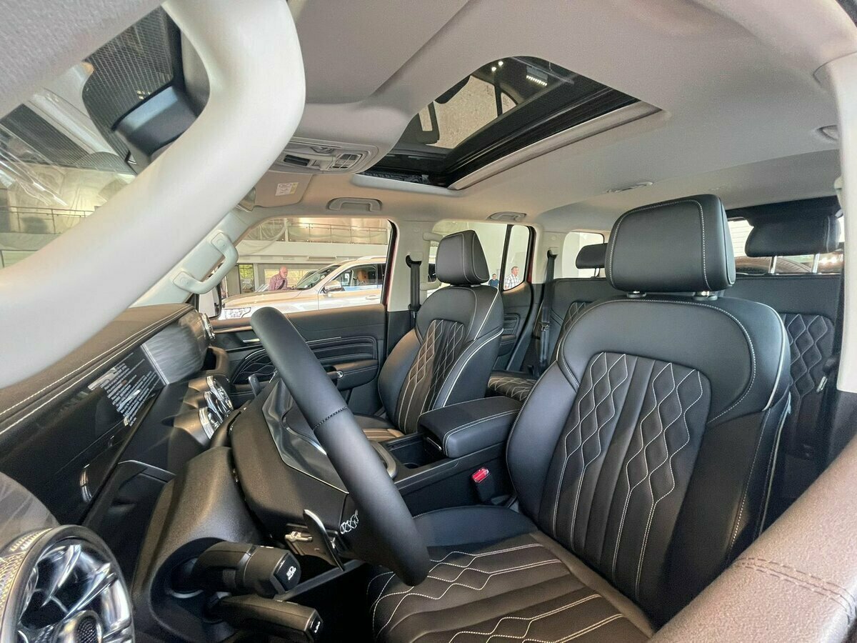 Стала известна статистика продаж китайских внедорожников Tank в России. Источник иллюстрации - auto.ru