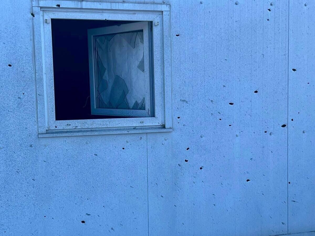    Последствия обстрела села Новая Таволжанка в Белгородской области© Фото : Настоящий Гладков/Telegram